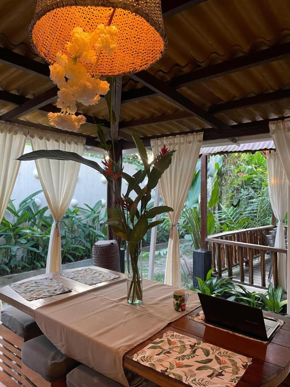 Hotel Madreselva Leticia Exterior photo