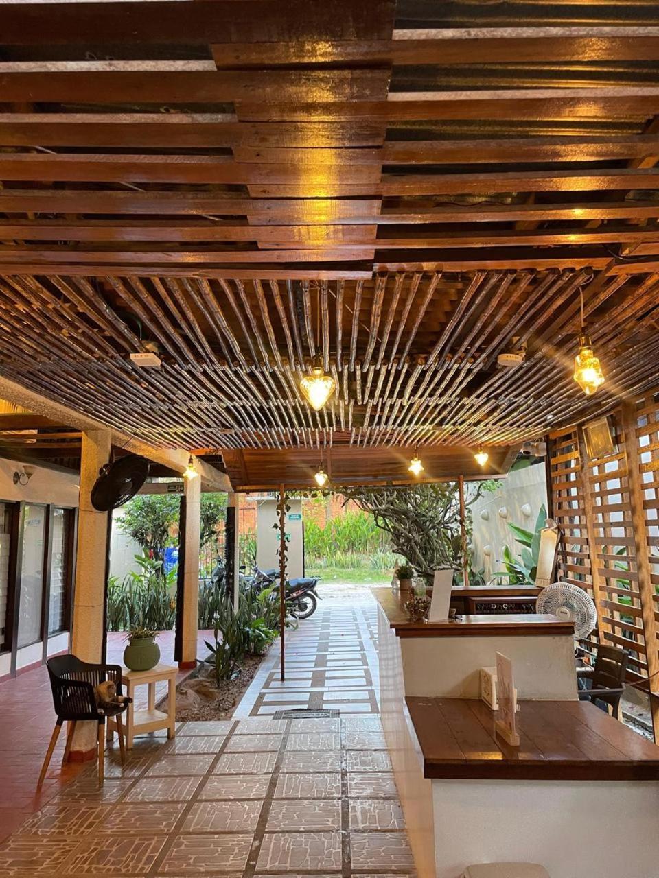 Hotel Madreselva Leticia Exterior photo